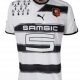 Maillot de Rennes à l'extérieur