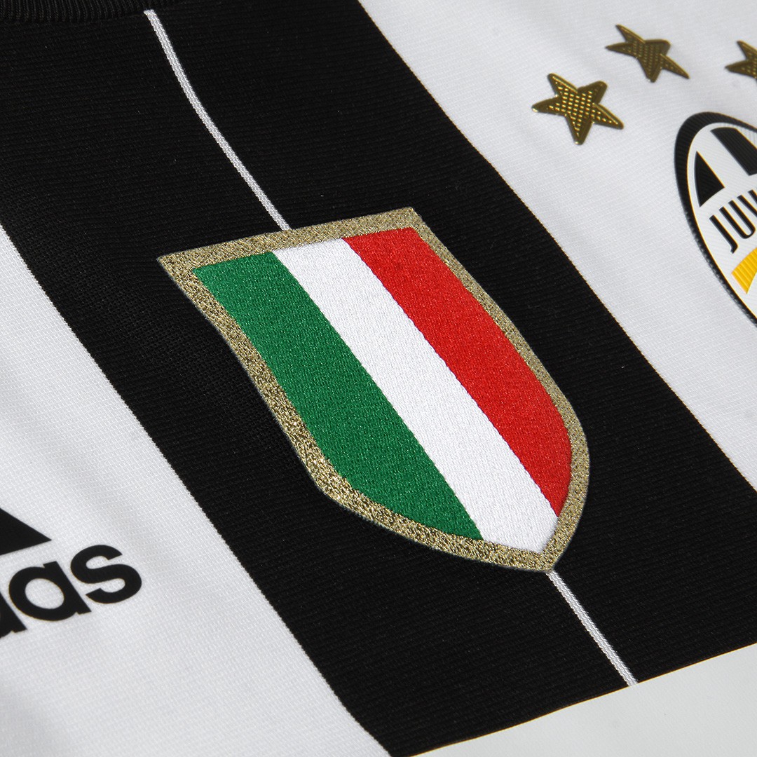Foot Collectors | Camiseta de local de la Juventus 2002-2003 Nedved
