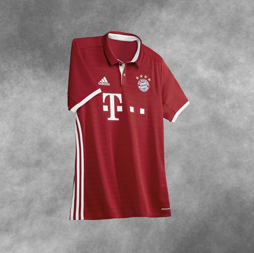 Maillot Bayern Munich 2015/2016 – Muller #25 – Taille S – Adidas – Occasion